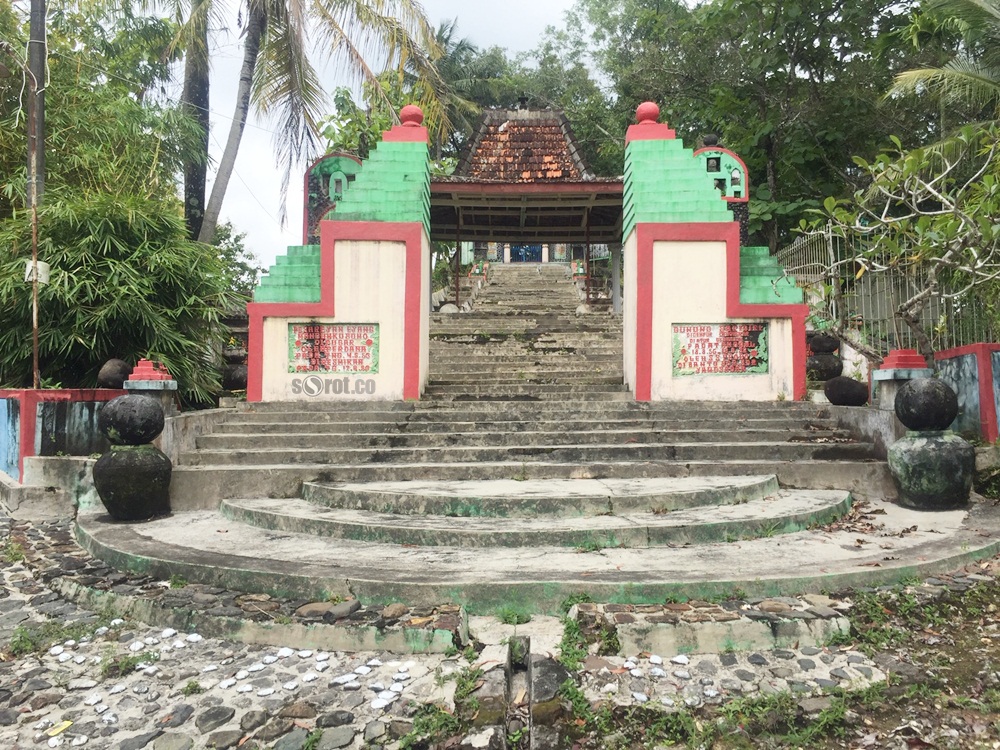 Gunung Tutup Ponjong