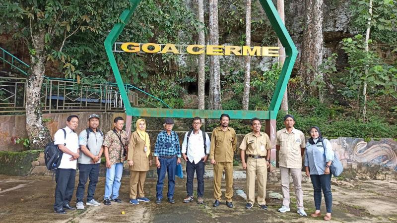 Desa Wisata Giritirto